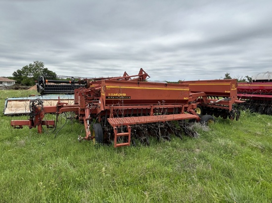 2003 Sunflower 9431 30' No-Till Grain Drill