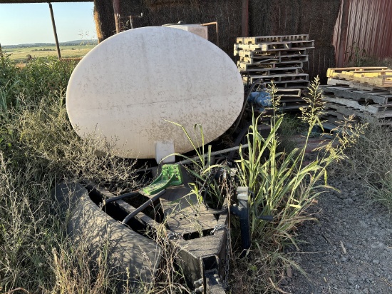 1000 Gallon Sprayer