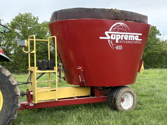 2007 Supreme International 400 TMR Mixer