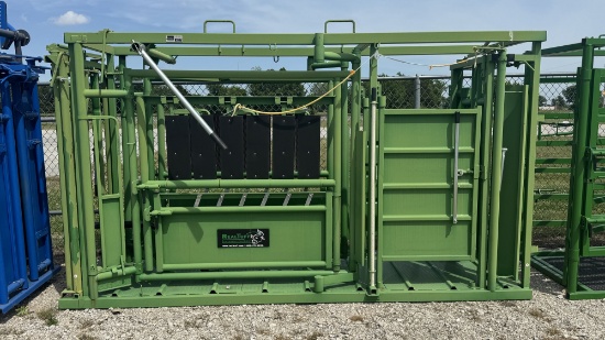 New/Unused Real Tuff Squeeze Chute