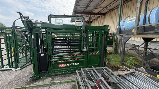 New/Unused ArrowQuip Q-Power 107 Hydraulic Squeeze Chute