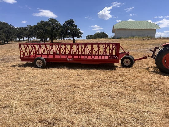 New/Unused Apache 20' Feeder Wagon