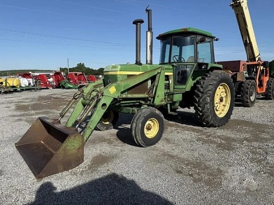 1976 John Deere 4430 w/ 148 Loader