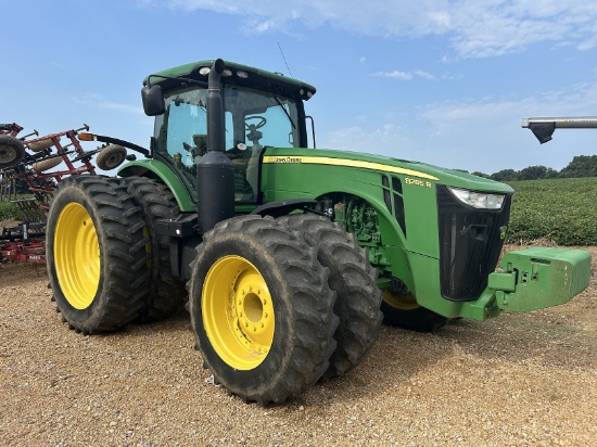 2013 John Deere 8285R