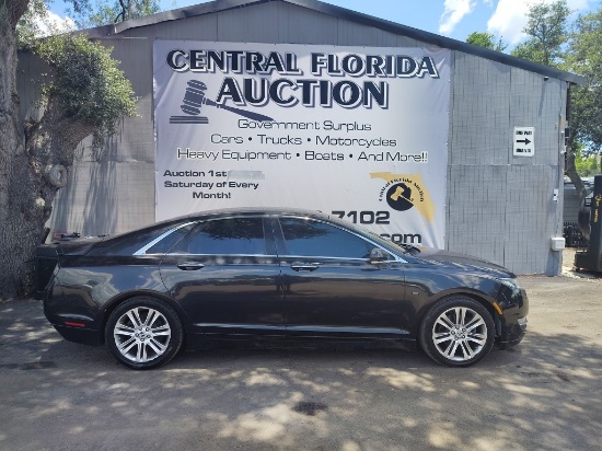 2013 Lincoln MKZ RUNS/MOVES Base