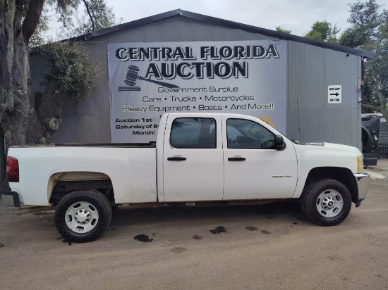 2013 Chevrolet Silverado 2500 RUNS/MOVES Work Truc