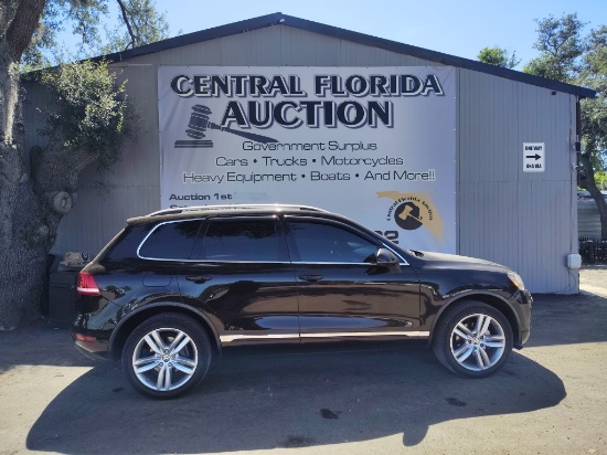 2014 Volkswage Touareg RUNS/MOVES V6 Sport