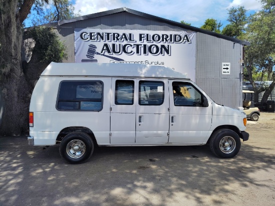 1993 Ford e150 RUNS/MOVES XL ECONOLINE