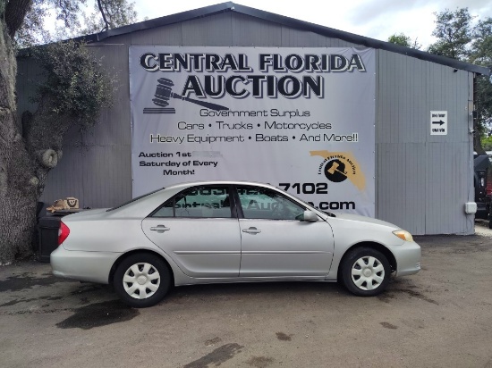 2002 Toyota Camry RUNS/MOVES SE