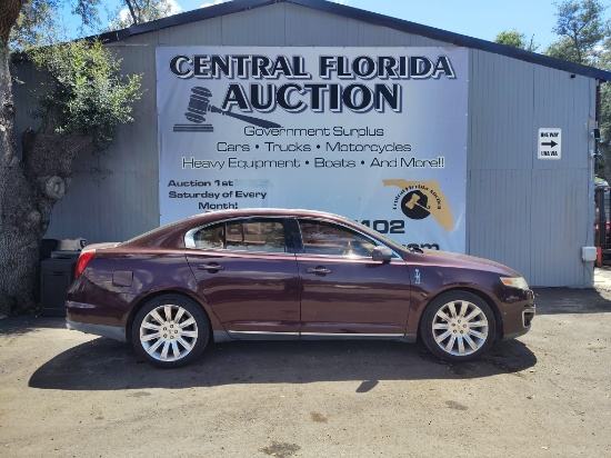 2011 Lincoln MKS RUNS/MOVES Base