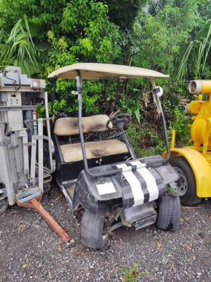 Club Cart Golf Cart