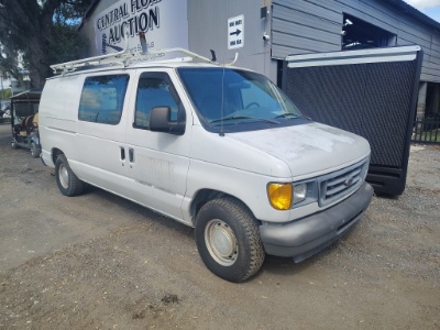 2003 Ford E-Series E-150 Bas RUNS/MOVES