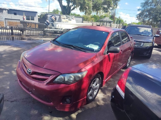 2013 Toyota Corolla RUNS/MOVES L