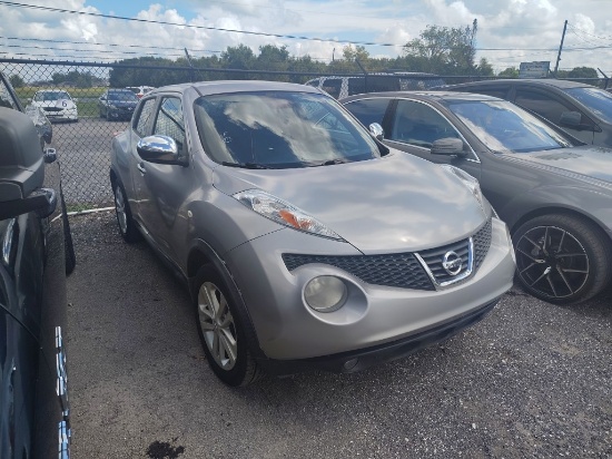 2013 Nissan JUKE RUNS/MOVES S