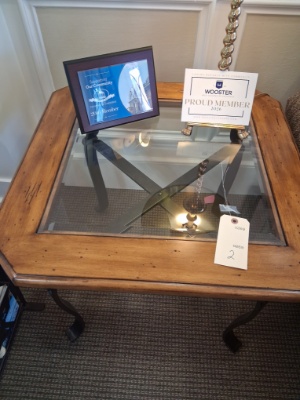Coffee Tables & 2 end tables