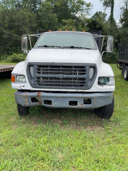2001 Ford F650 24' Stakebody Truck ~ Diesel