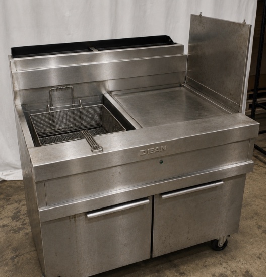 DEAN SCFD260GNTS Commercial Fryer Griddle Combo, Gas Floor Model 150000 BTU 110-120V