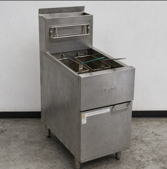 Dean SR42G Deep Fryer, Tube Style Gas On Casters