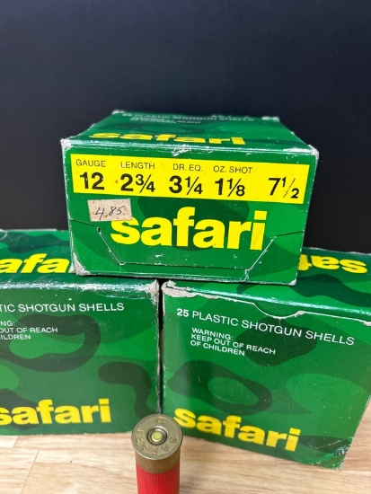 Safari 12 gauge shotgun shells. 2 full boxes 1 partial. Total 56 shells