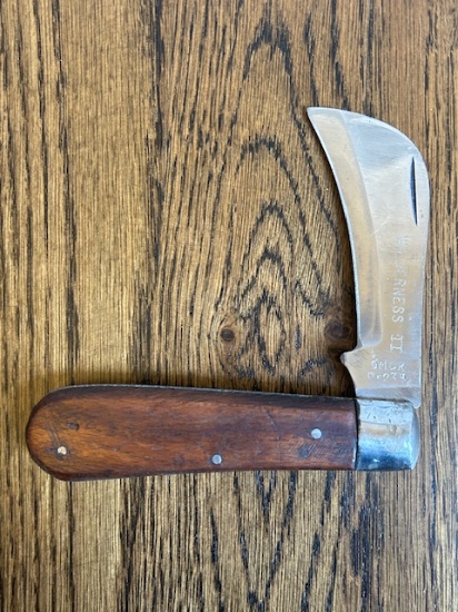 Wilderness 2 Hawkbill Folding Knife