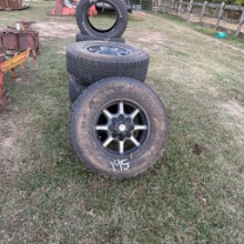 Yokahoma Geolander Tires w/ Wheels 285/70/17