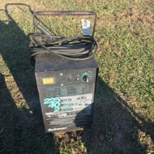 Schauer Battery Charger