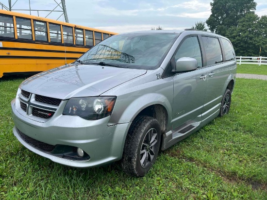 2018 Grand Caravan Handicap Van