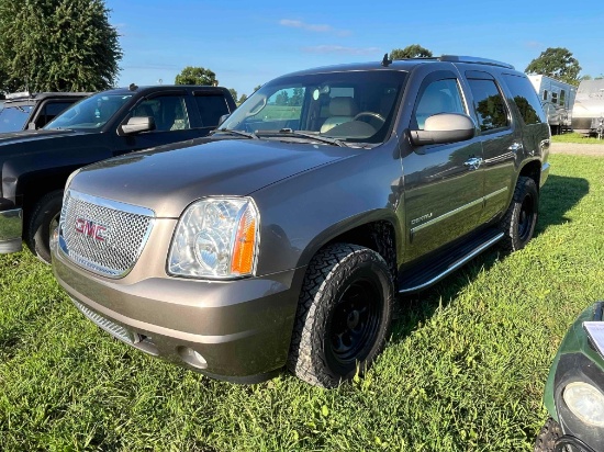 2012 GMC Denali Yukon