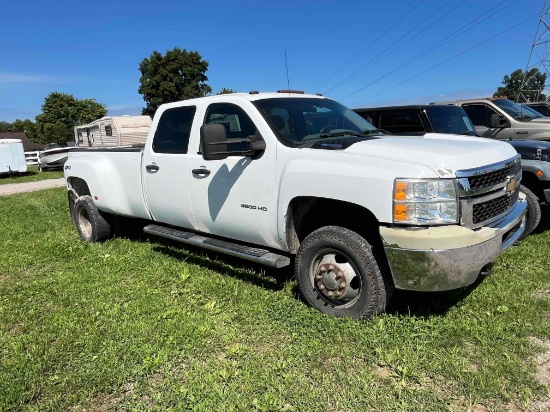 2012 Chevy 3500 Silverado LTZ