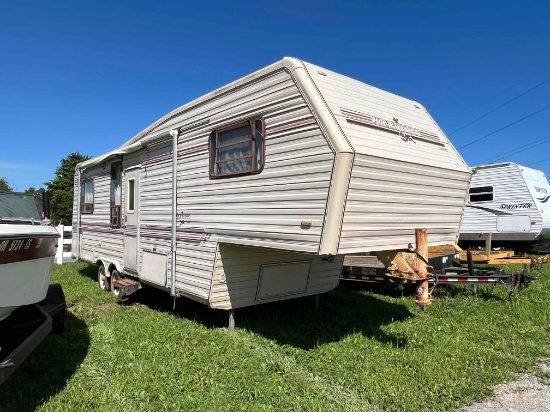 Kountry Style 5th Wheel Camper