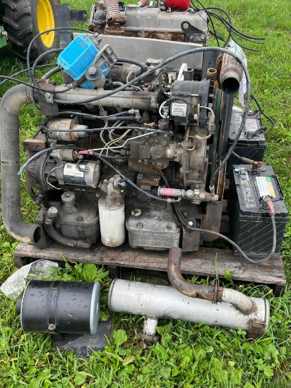 35 HP Isuzu D 201 SE Engine