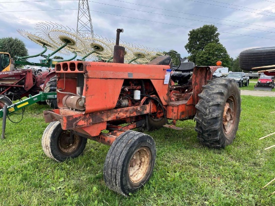 Allis Chalmers 185 Tractor