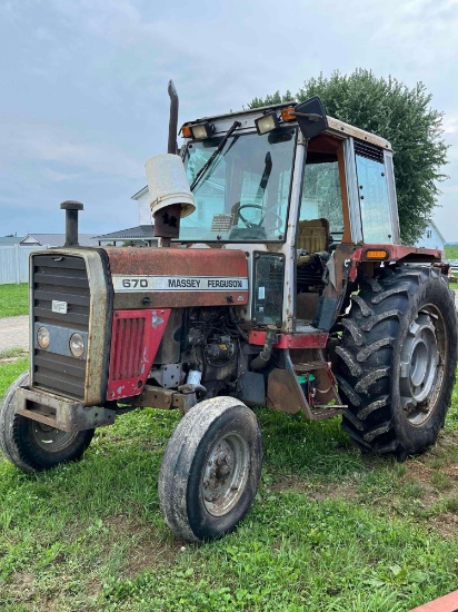 670 Massey Ferguson Tractor