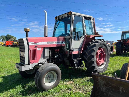 Massey Ferguson 699 Tractor