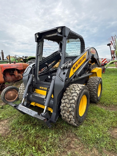 New Holland L223 Skid Loader