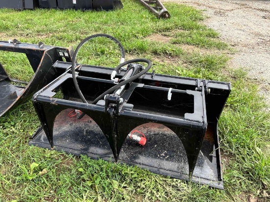 Mini Skid Steer Grapple Bucket Attachment