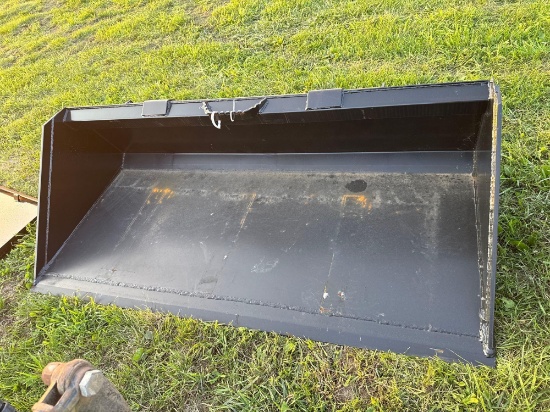 72 Inch Kivel Quick Attach Skid Loader Bucket