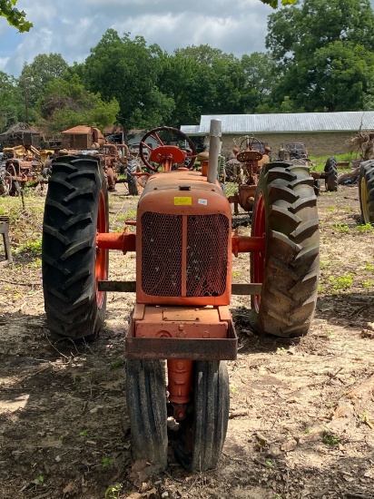 (inop) Allis Chalmers Wd Tractor