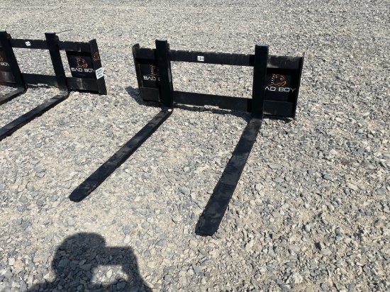 NEW Bad Boy Pallet Forks 42 In