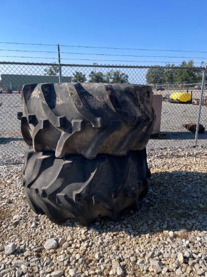 Lot of 2 Goodyear 28L-26