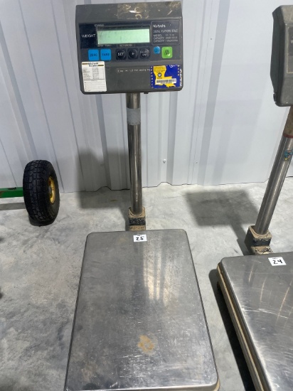 KUBOTA DIGITAL PLATFORM SCALE 300LB MAX