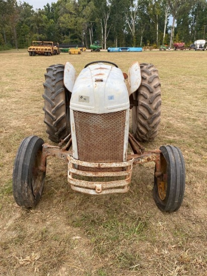 Rare Ford 8N 6 Cyl Engine with Funk Conversion 2500 HOURS, DOES RUN SEE VI