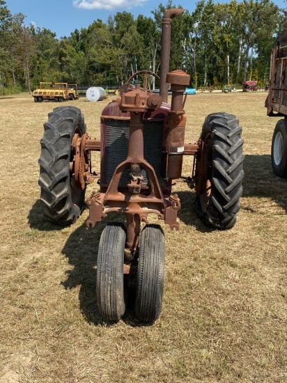 FARMALL F-20 GAS TRACTOR Serial #63814 Live & Online Auction Auction Date: