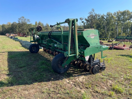GREAT PLAINS SOLID STAND 2020 3275 13 NO-TILL DRILL