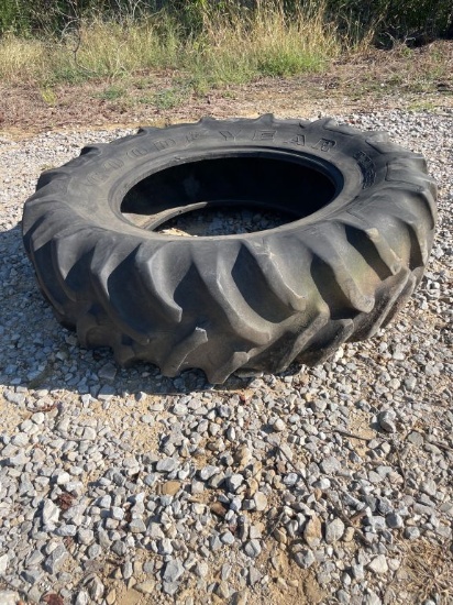 Goodyear Dyna Torque 20.8-38