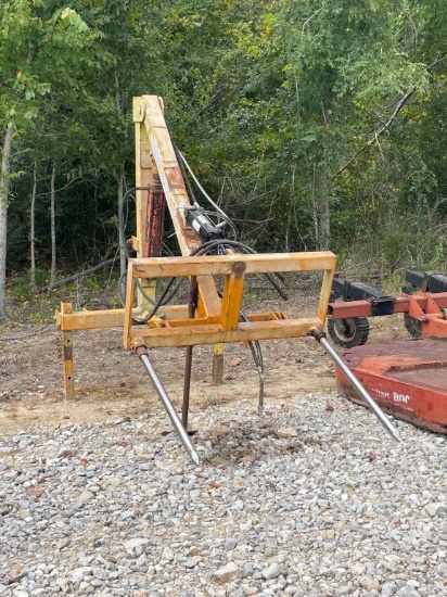 3PT Hay Lift Live & Online Auction Auction Date: Saturday, September 19, 20