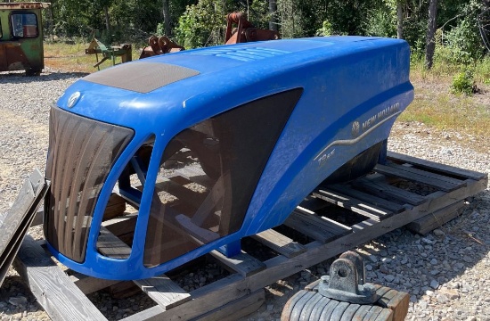 T9645 New Holland Hood Live & Online Auction Auction Date: Saturday, Sept