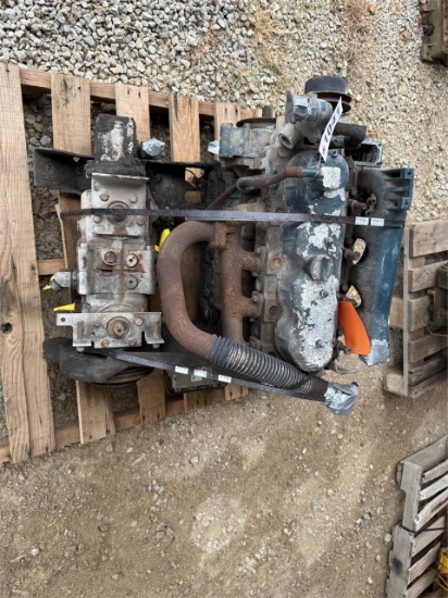 Kubota V2203 4-cylinder Diesel