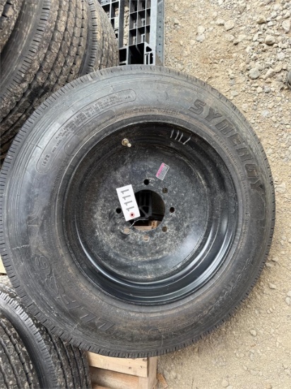 (1) Unused Sunergy 215/75r17.5 Tire