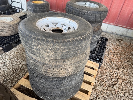 (4) St235/80r16 Tires